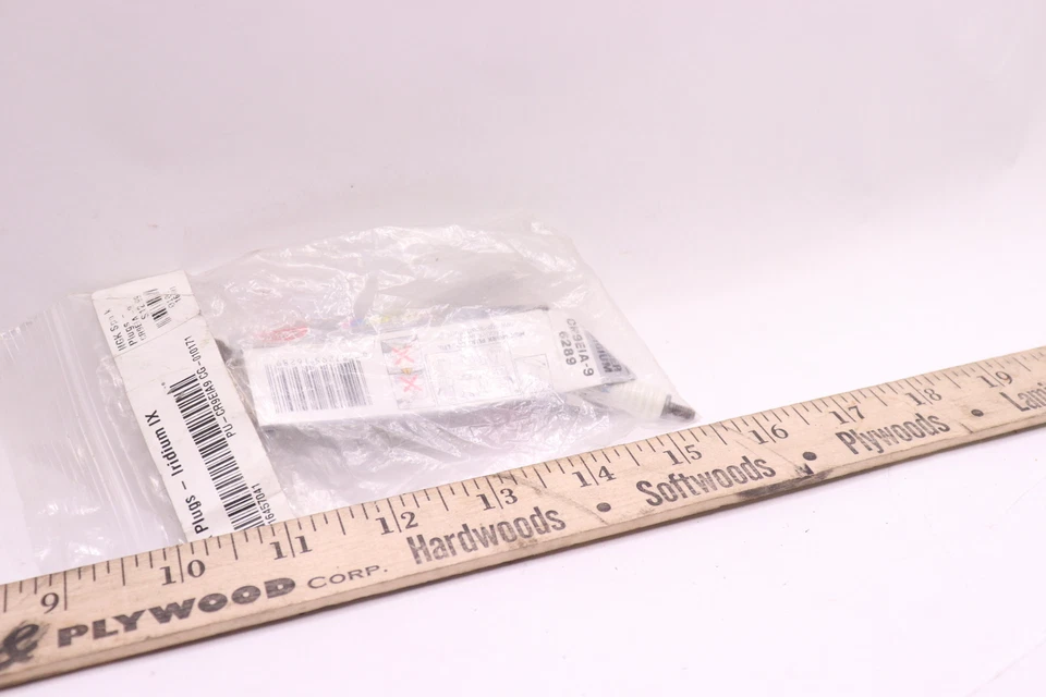 Bujía de iridio NGK 6289 Foto 1 de 1