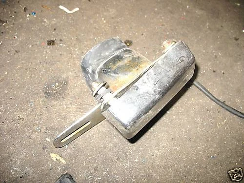 80 YAMAHA XS650 XS 650 SPECIAL LICENSE PLATE BRACKET - Image 1 of 1