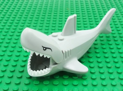 LEGO Great White Shark Large Minifigure Animal 6243 8633 Brickbeard's Bounty - Image 1 of 3