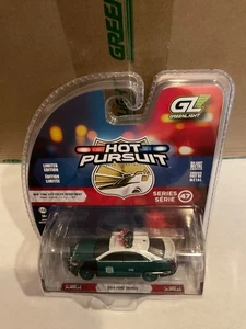 Greenlight Hot Pursuit 1:64 Volkswagen Beetle German Polizei Koblenz Germany - Picture 1 of 1