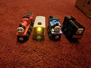 Brio Eisenbahnset mit Thomas Die Kleine Lokomotive Holz - Bild 1 von 13