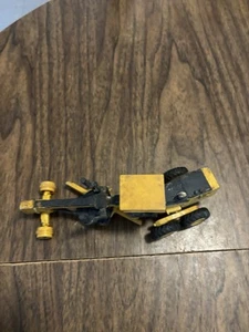 ERTL John Deere Road Grader 7” Metal w Plastic Blade Yellow - Picture 1 of 1