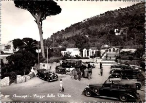 RPPC, Anacapri, Italy  PIAZZA DELLA VITTORIA  Bar~ca1930's Cars  4X6 Postcard - Picture 1 of 2