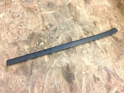 GMC Envoy 2006 ventana umbral fieltro barrido (conductor trasero) Trailblazer 2006-2009 Foto 1 de 3