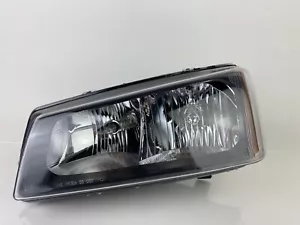 Fits 2003-2006 Chevy Silverado 3500 Headlight Driver Side - Picture 1 of 8