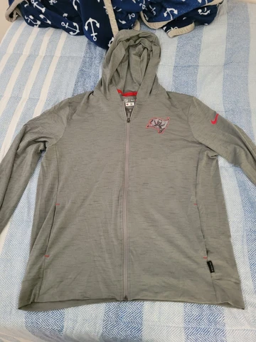Tampa Bay Buccaneers NFL Nike OnField lightweight hoodie Men's Gray #32 Cover