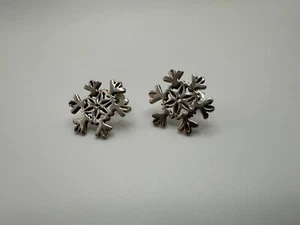 Pendientes copo de nieve vintage de plata de ley de 2 cm - Imagen 1 de 11