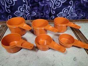Tupperware Nesting Measuring Cups - Orange - Full Set - Perfect Shape! - Picture 1 of 11
