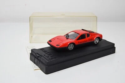 B49 1:43 SOLIDO FERRARI BB AUTOSALON 1990 COLMENA ROJO SIN USAR, EN CAJA - Imagen 1 de 4
