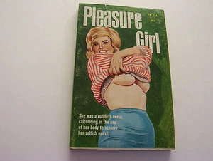 PLEASURE GIRL 1962 RARE! INCREDIBLE ALL-NATURAL BUSTY COVER ART NEAR FINE - Imagen 1 de 2