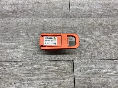 Interruptor de desconexión de batería 13-16 Volkswagen Jetta Hybrid MK6 8R0 915 639 USADO OEM Foto 1 de 3