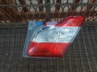 2011-2014 Infiniti M37 M56 M35 Q70 RH RIGHT PASSENGER Tail Light TRUNK INNER OEM - Image 1 of 4