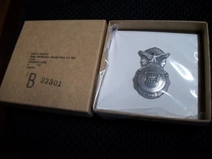 Pensionierte Militär Pin United States Air Force Sicherheitspolizei USAF Mini-Abzeichen Pin - Bild 1 von 3