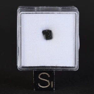 Meteorito Tarda 0,069 G Chondrita Carboná C2 No Agrupada Caída Observada C2-UNG - Bild 1 von 6