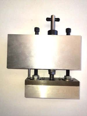 Micro Ajustador - El tope de sierra de mesa micro ajustable Foto 1 de 4