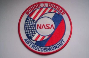 Parche/parche NASA Bonnie J.Dunbar ASTROCOSMONAUT aprox 10 cm - Imagen 1 de 1