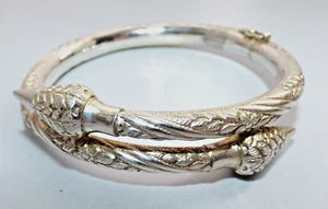 ANTIGUO BRAZALETE DE PLATA REPUJADO FLORAL FLEX BYPASS BRAZALETE - Imagen 1 de 5