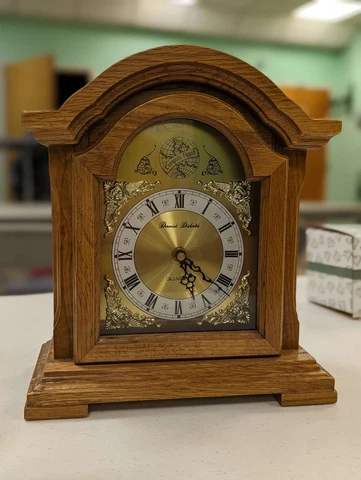 Daniel Dakota “Tempus Fugit” Mantle Clock Cover