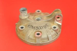 1995 95 KTM300EXC KTM 300 EXC Cylinder Head Cover Cap Top End Dome - Picture 1 of 9