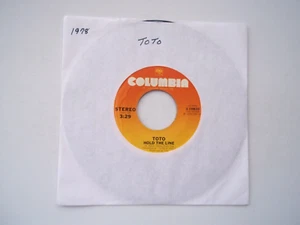 TOTO - Hold The Line / Takin' It Back - 45 RPM 7" Record 1978 COLUMBIA - Picture 1 of 6