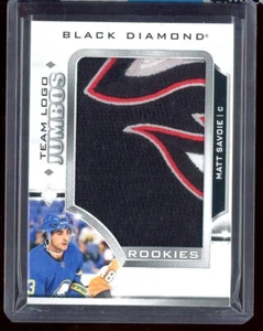 2023-24 Black Diamond Rookie Team Logo Jumbo Patches Retro Logo Matt Savoie - Picture 1 of 2