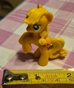 My Little Pony FiM Blind Bag Wave #6 Applejack 2" Figure Loose - Picture 1 of 12