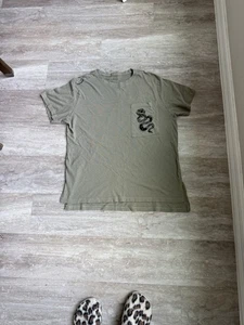 Taylor Swift ‘Reputation’ unisex sage & black concert teeshirt - Picture 1 of 5