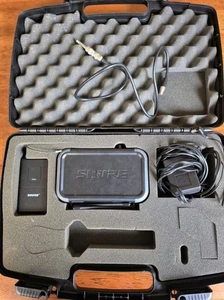SHURE PGX4 WIRELESS SYSTEM + PGX1 Body Pack With Shure PG30 + Hard Case & Cables - Picture 1 of 7