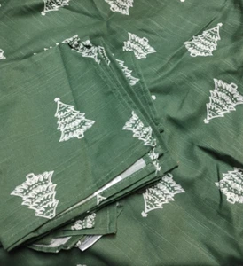 HUNTINGTON HOME 70" Rd Holiday Fabric Tablecloth-6 Napkins Green White Trees #GK - Picture 1 of 2