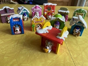 Lote de 11 casas McDonalds Happy Meal 102 dálmatas cubiertas de nieve para perros años 90 101 - Imagen 1 de 14