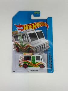 2013 Hot Wheels Ice Cream Truck White Green Red – HW City #9/250 - Picture 1 of 1