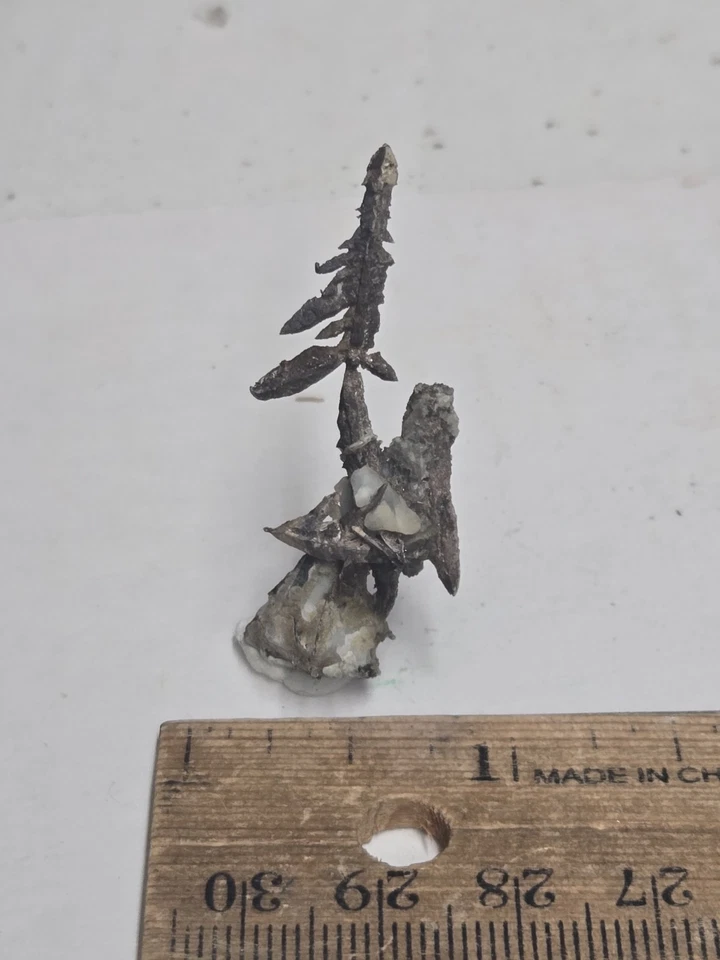 Beautiful Native Silver Batopilas specimen - Image 1 of 3