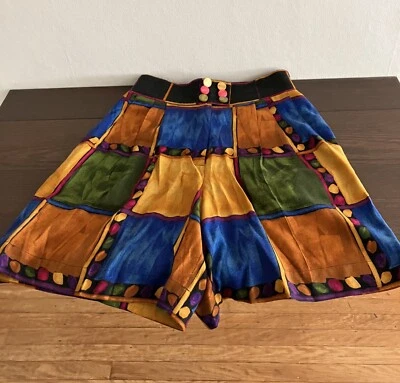 Pantalones Cortos Geométricos Vintage para Mujer 12 - Lujosa Tela Colorida Foto 1 de 4