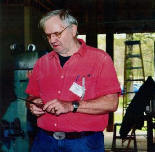 Design Considerations of the Bowie Knife by J Batson, Master Smith (an ABS DVD) Foto 1 de 1