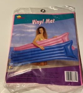 Materasso gonfiabile vintage tappetino vinile rosa fluo piscina galleggiante 27x72 NOS 1998 - Foto 1 di 3