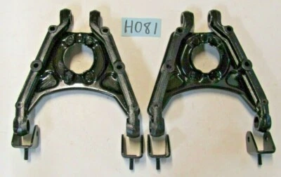 JUEGO DE BRAZO DE HORQUILLA Y PAN DE RESORTE INFERIOR TRIUMPH TR4A / TR6 / TR250 H081 Foto 1 de 4