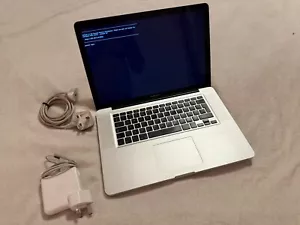 Apple MacBook Pro 15 Inch Laptop 2009 Core 2 Duo 2.66GHz 4GB Ram 500GB A1286 - Picture 1 of 8