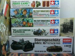 LOTTO PANZER 5 KIT 1:35 ACADEMY 13235+TAMIYA 35047+35038+35026+3506+RIVISTA+FOTO - Foto 1 di 24