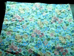 Laura Ashley Quartet Valance pink and blue floral pattern USA 84" x 18" NWOT - Picture 1 of 4
