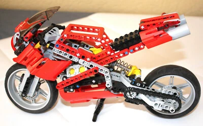 LEGO Technik 8420 Rennmaschine super Zustand komplett - Bild 1 von 2