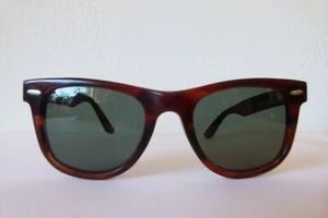 Ray-Ban U.S.A WAYFARER "Covers" di B&L USA - Foto 1 di 6