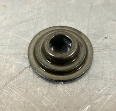 Honda 80 81 82 CB900F CB900C CB900 C F Valve Spring Retainer Retaining Clip - Imagem 1 de 3