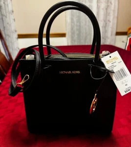 Michael Kors Mercer Medium Messenger Black Pebble Leather Crossbody Bag MSRP$448 - Picture 1 of 5