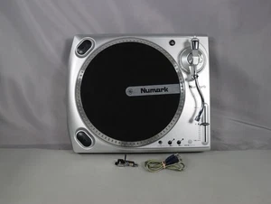 Numark TTUSB DJ Turntable with USB Audio Interface PC & MAC TT USB RCA - Picture 1 of 6