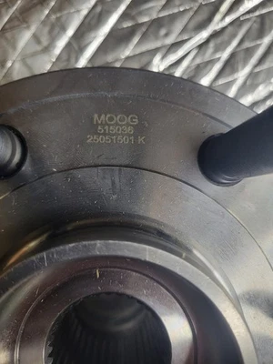 Ступица подшипника переднего колеса MOOG для Chevy Silverado GMC Sierra 1500 Tahoe 515036 - Изображение 1 из 4