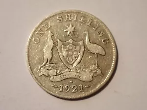 1921 STAR AUSTRALIAN KING GEORGE V SILVER SHILLING in OK COLLECTABLE CONDITION - Picture 1 of 2