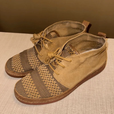 Botines UGG Para Hombre Marrón Patrón Gamuza Forrados Sherpa Con Cordones Talla 9.5 Usados en Excelente Condición Foto 1 de 4