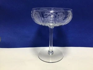 SS21 Vintage Old Circa Mid Century Etching Crystal Wine Glass For Adults - Picture 1 of 4