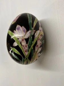 Keramik handbemalt schwarz Blumen Schmetterling Gold Design Ei - Bild 1 von 9