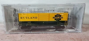 Rutland Railroad 40' PS-1 Boxcar with 8' Single Door 447 Kadee 5318 HO RTR - Picture 1 of 6